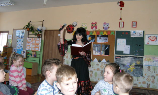Biblioteczne spotkania autorskie:  Elżbieta Bednarczyk