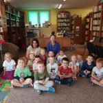 Przedszkolaki w Filii Bibliotecznej w Domanicach